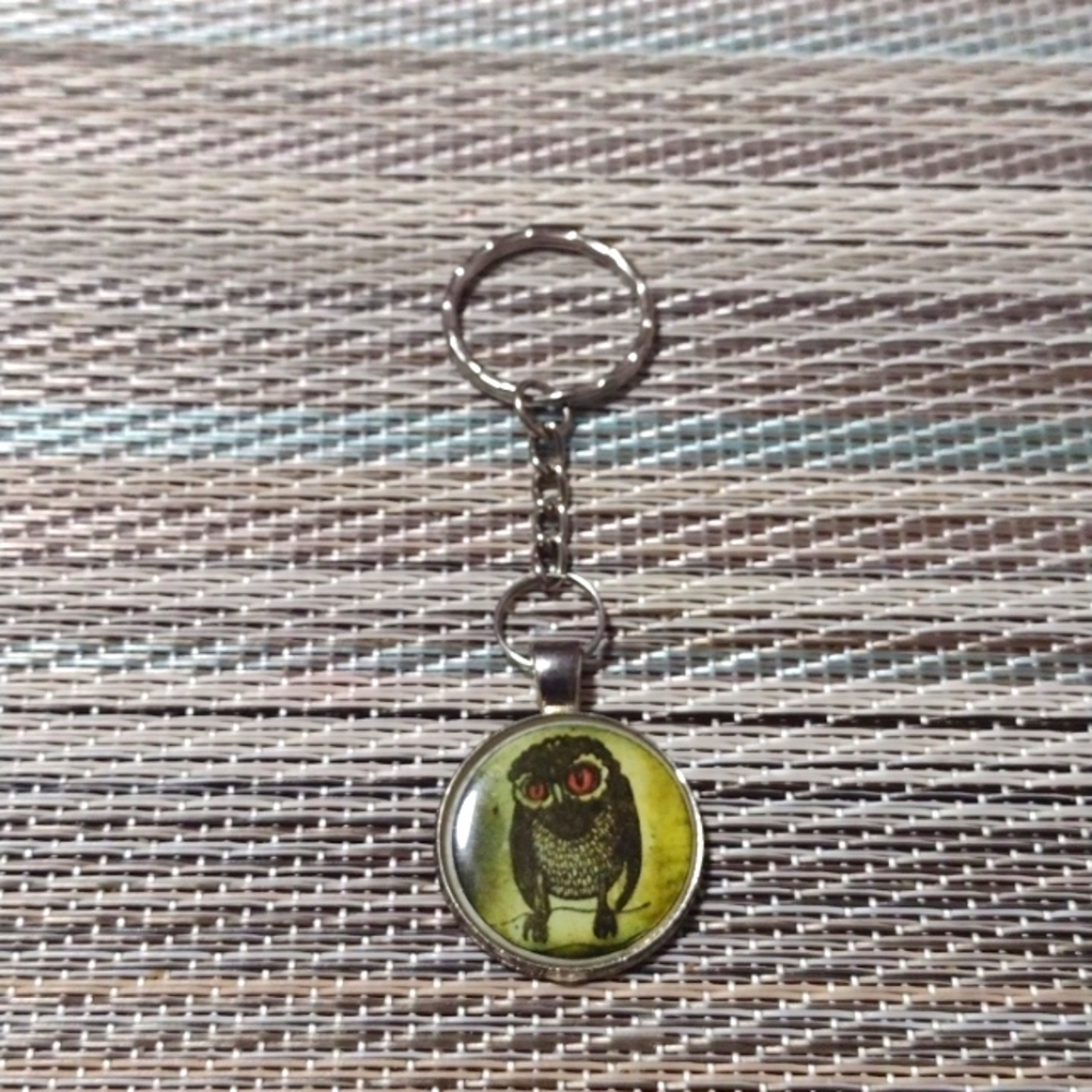 FREE ADD-ON WITH ANY PURCHASE - Owl Keyring